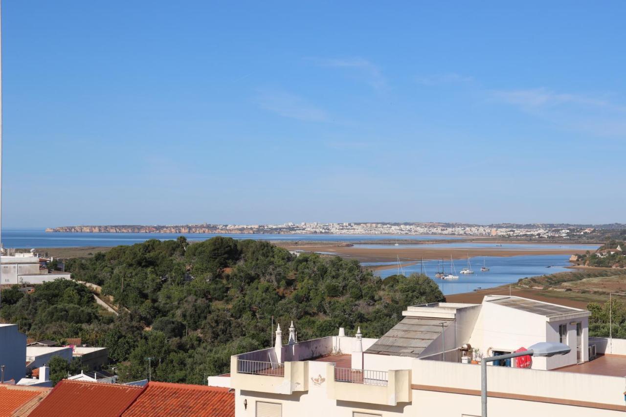 Roof Top Sea View อัลวอร์ ภายนอก รูปภาพ